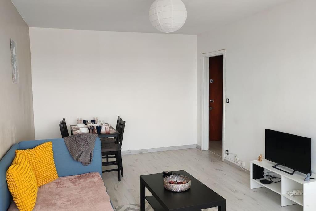 Charmant Appartement Proche Melun Centre Ville Εξωτερικό φωτογραφία