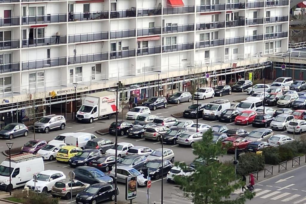 Charmant Appartement Proche Melun Centre Ville Εξωτερικό φωτογραφία